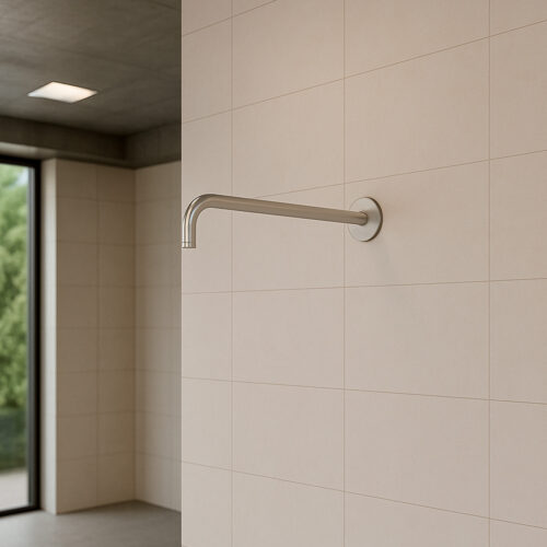 Braccio de douche mural long en inox satine resistant et design elegant