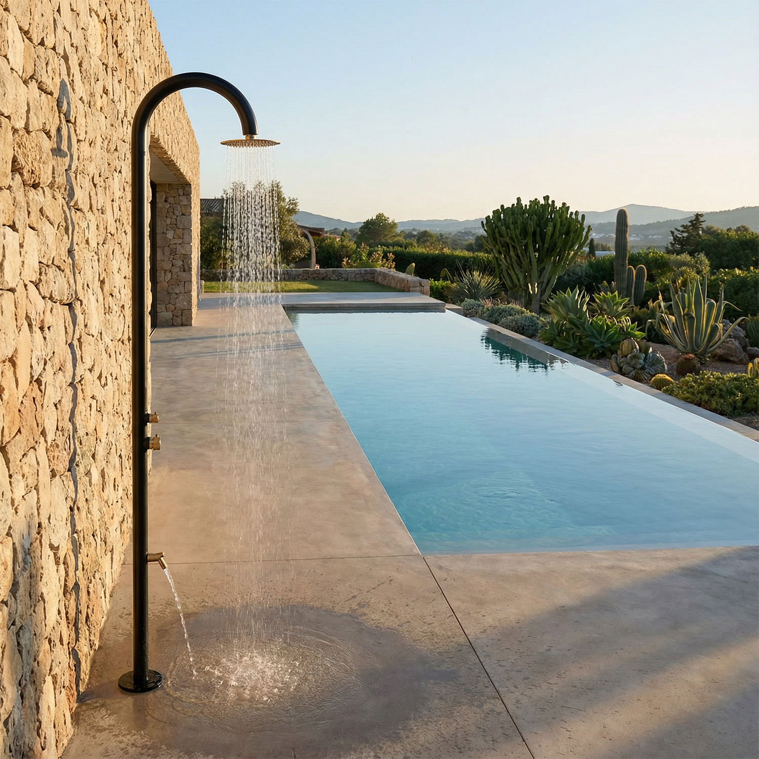 Douche noire et or en acier inox AISI 316L pour piscine avec mitigeur et lavepieds